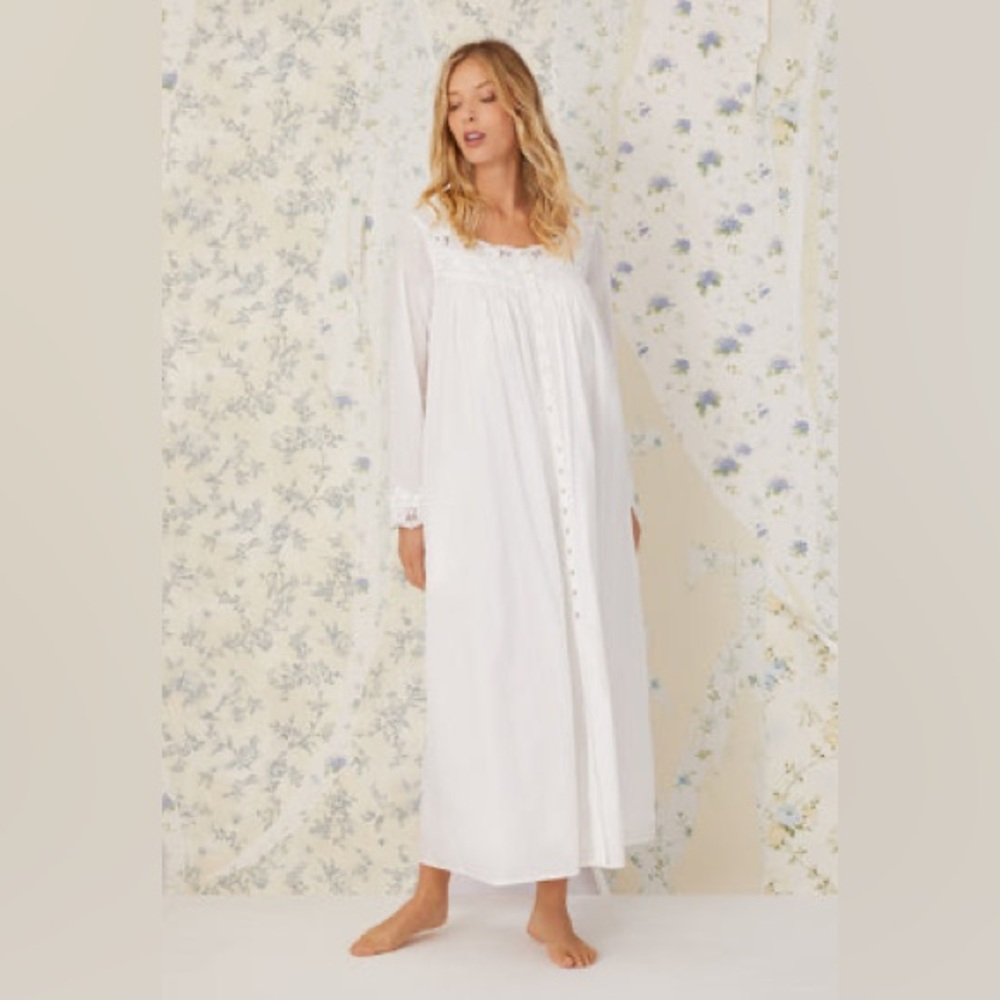 Eileen West 100% Cotton Florentine Lace Ballet Robe